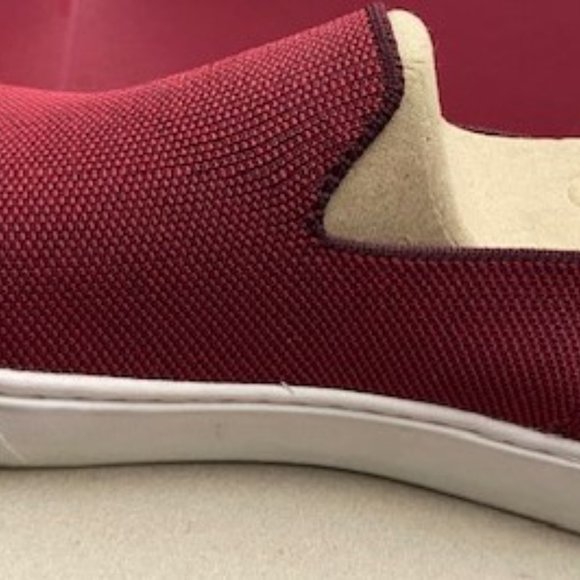 Rothy’s Slip On Low Top Sneakers in Garnet – Size 9 - Picture 4 of 7